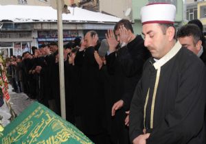 Gözyaşları sel oldu